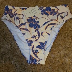 Cupshe Blue and White Floral Bikini Bottom